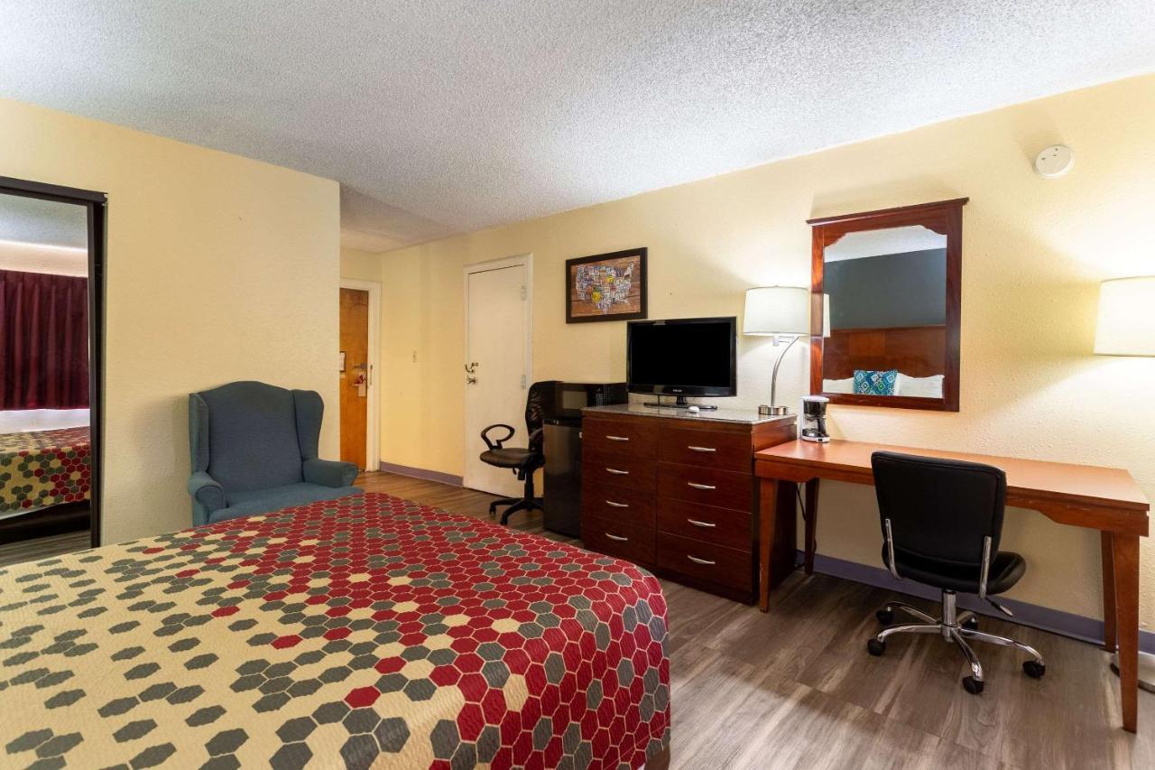 Econo Lodge Gallup Eksteriør bilde